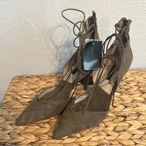 Zara Elegant Olive Green Lace-Up Heels Size 37